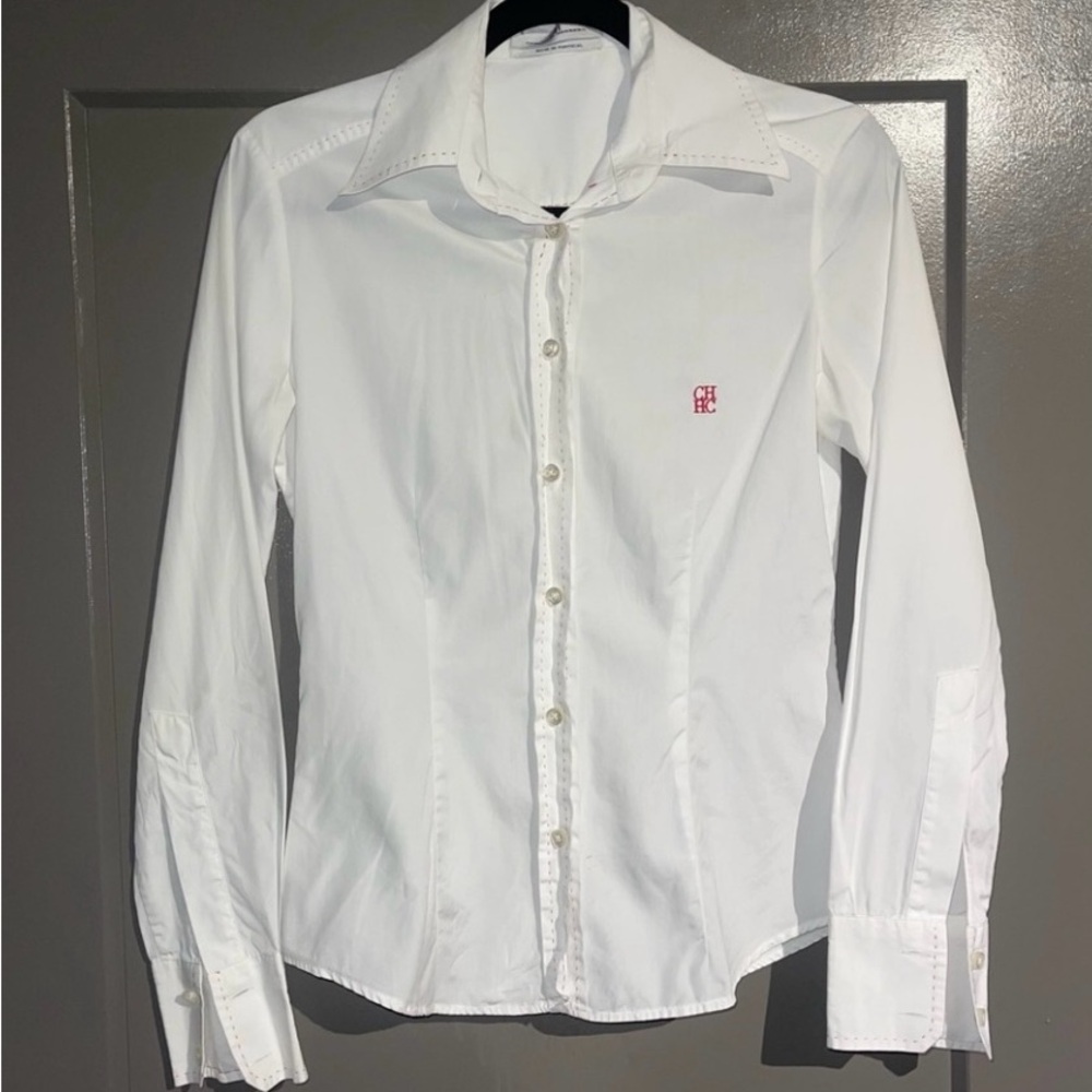 “CAROLINA HERRERA” White Dress Shirt with Red Logo Size 6 Runs Small